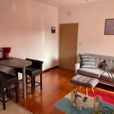 Apartament Dumina *